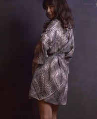 Yacsilan Silk Kimono