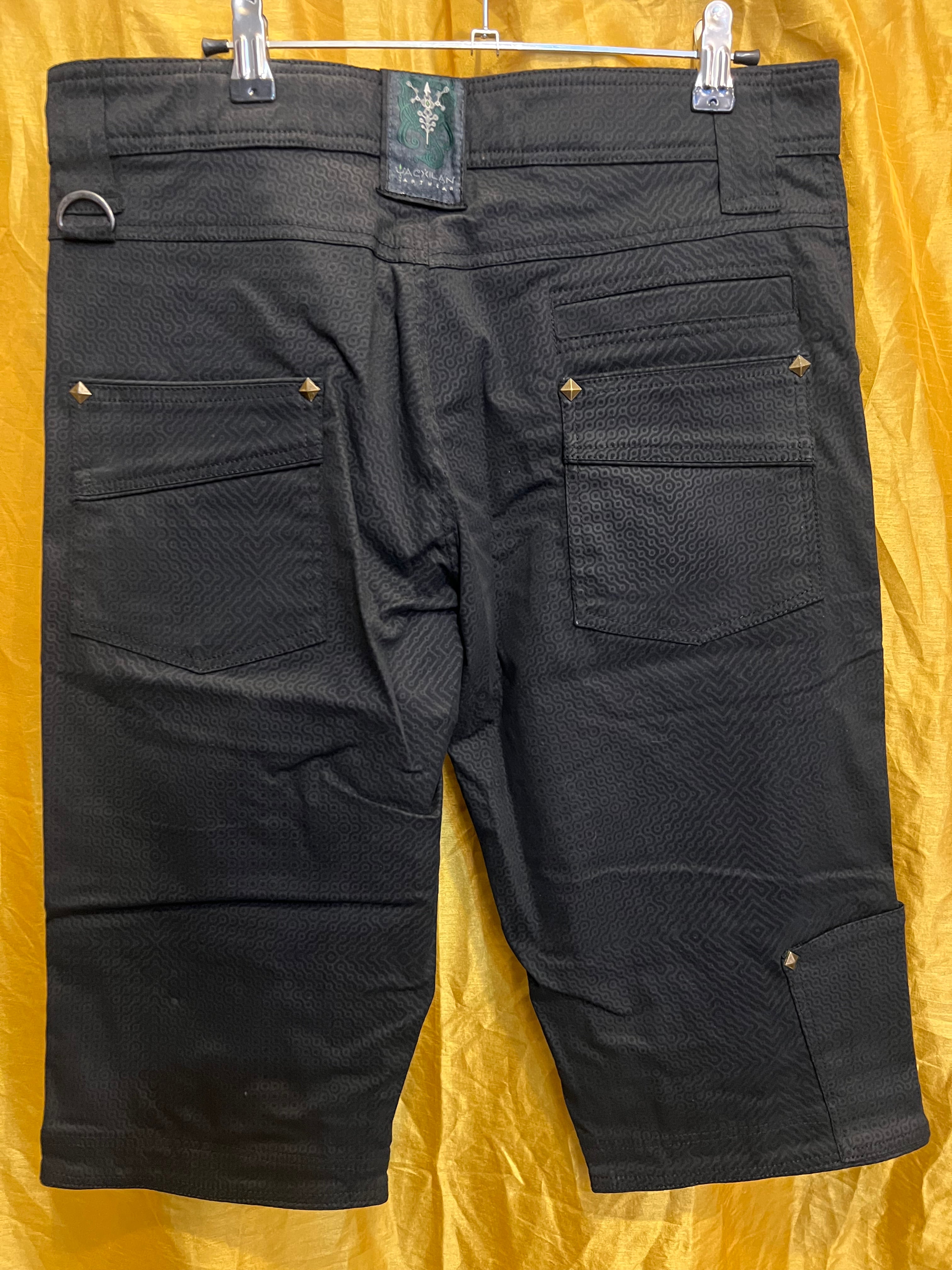 Corsaire Men Pants for Modern day Pirates